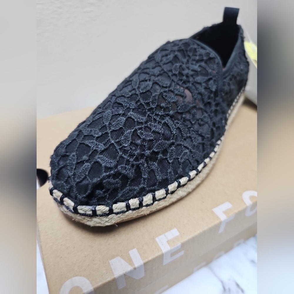 Toms  Black Shoes Lace Fabric Espadrilles Flats slip ons 398 Womens US size 8 - Picture 3 of 5